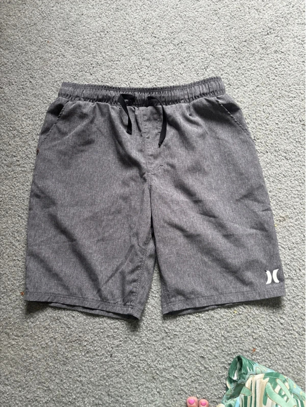 Hurley boys shorts size M